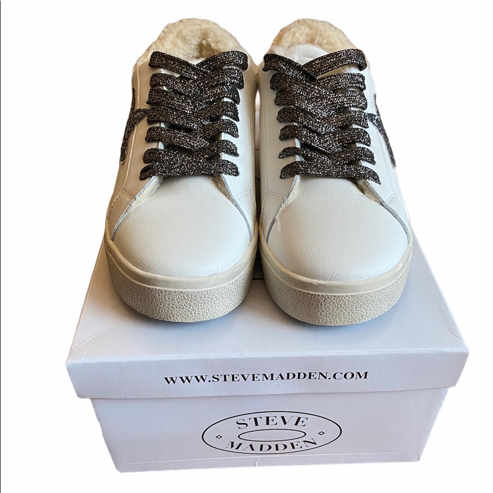 ❤️PRICE DROP!!❤️Steve Madden tennis shoes 7.5